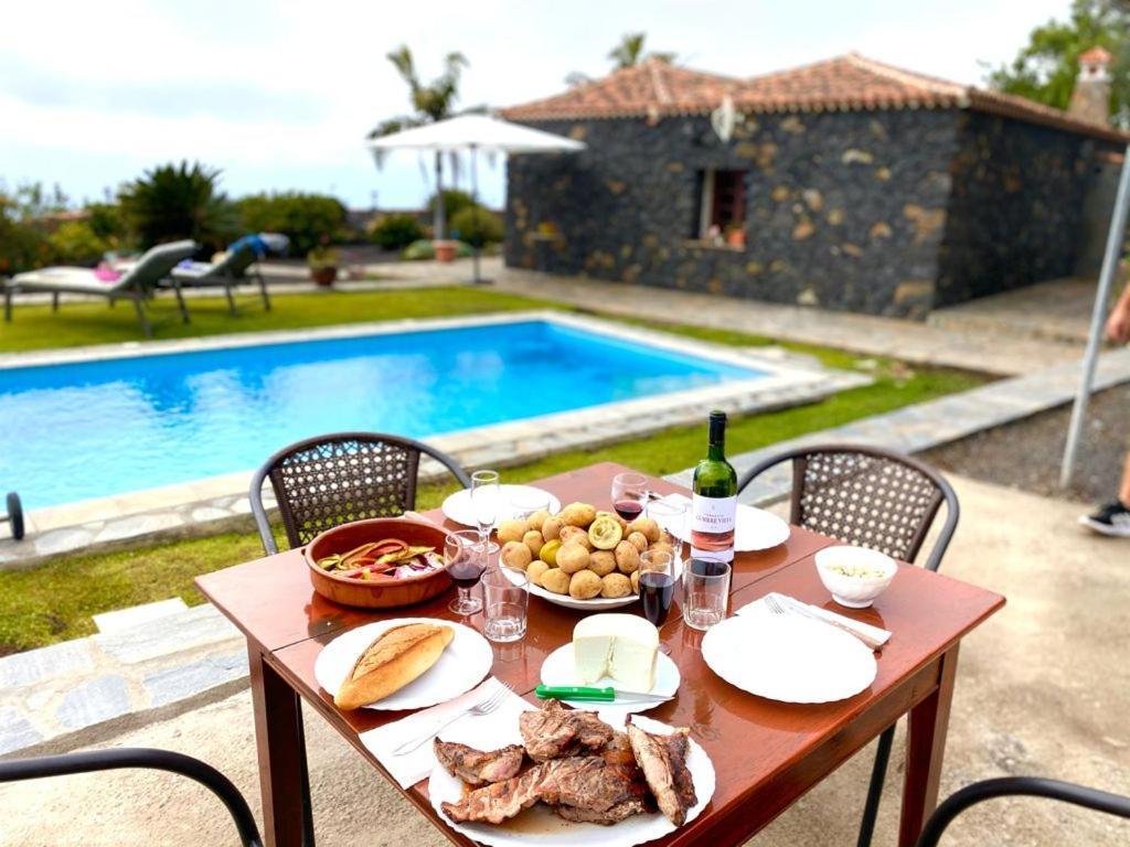 Climatized Pool Free Wifi Casa Rural Las Pareditas Тихарафе Екстериор снимка